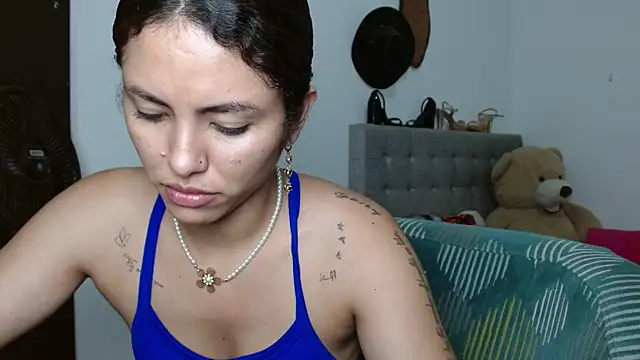 Sexy Lia  online show from May 2026 01:01:01 AM