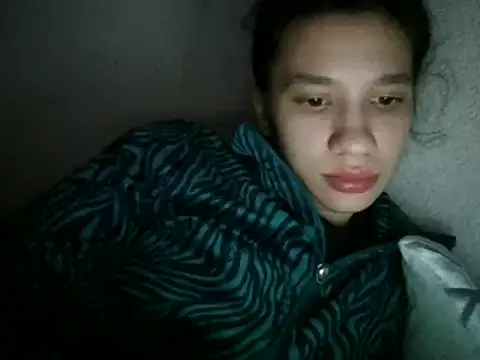 Snapshot of maiaandreea chatting on March 2025 10:45:02 PM maiaandreea online show from March 2025 10:45:02 PM