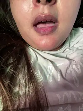 leylafleece online show from September 2025 08:13:02 AM