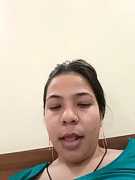 Hot-shot99 online show from January 2025 07:53:02 PM