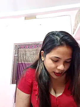 Hot-shot99 online show from February 2025 05:19:02 PM