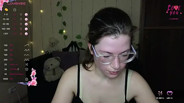 Alicia redfollow online show from March 2025 12:22:02 PM