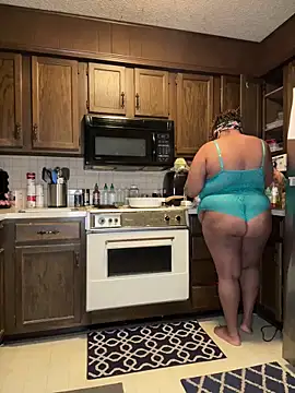 InterRacialFacial7296 online show from December 2025 10:33:01 AM