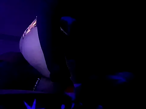 Snapshot of priscilla420 chatting on October 2025 11:36:01 PM priscilla420 online show from October 2025 11:36:01 PM