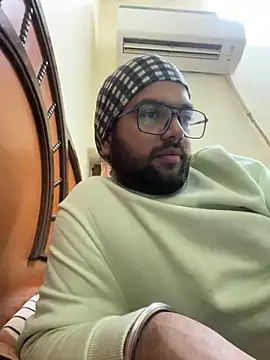 Arsh Loves Luv online show from December 2024 02:21:01 PM