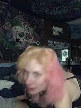 EroticKityii online show from June 2026 07:22:01 AM
