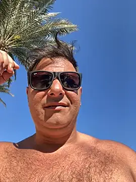 SecretlyDD online show from March 2025 12:56:02 PM