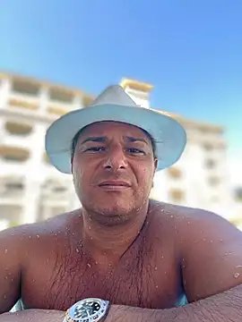 SecretlyDD online show from March 2025 11:51:02 AM