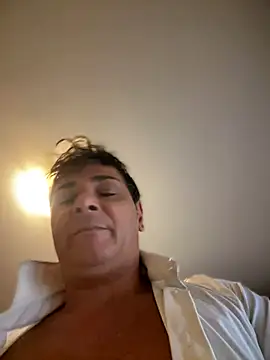 SecretlyDD online show from October 2025 08:48:01 AM