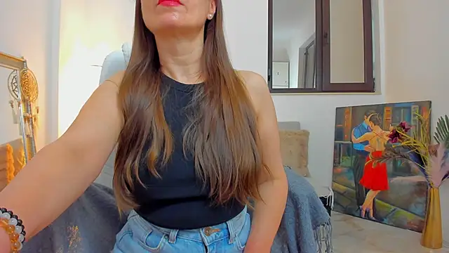 Julya Anna online show from May 2026 03:57:02 AM