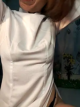 Snapshot of Lucy_limon chatting on March 2025 10:05:01 AM Lucy limon online show from March 2025 10:05:01 AM