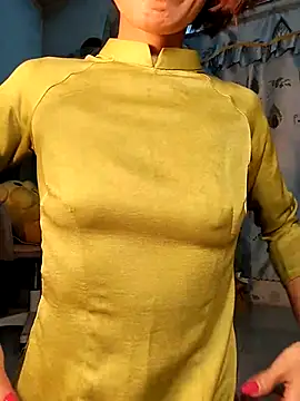 Snapshot of Lucy_limon chatting on March 2025 09:13:02 PM Lucy limon online show from March 2025 09:13:02 PM