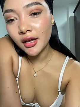 Snapshot of Just_valen chatting on February 2026 08:13:01 AM Just valen online show from February 2026 08:13:01 AM