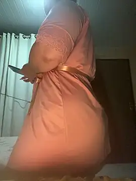 Snapshot of pAuLa_- chatting on February 2025 01:11:01 PM pAuLa - online show from February 2025 01:11:01 PM