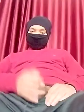 Snapshot of sanju-9973 chatting on January 2025 05:34:02 PM sanju-9973 online show from January 2025 05:34:02 PM