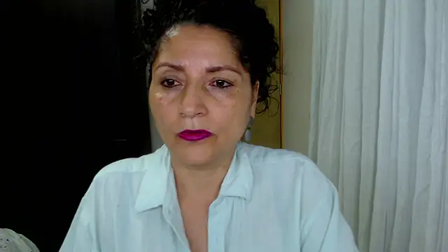 arianna ros3 online show from April 2026 01:28:02 AM