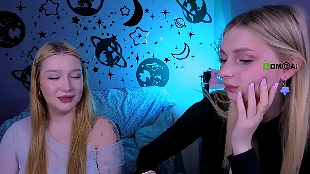 playful sophie online show from May 2026 07:11:02 PM