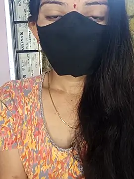 Snapshot of Telugu_Cute_Angel chatting on February 2026 04:11:01 AM Telugu Cute Angel online show from February 2026 04:11:01 AM