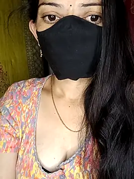 Snapshot of Telugu_Cute_Angel chatting on February 2026 04:43:02 PM Telugu Cute Angel online show from February 2026 04:43:02 PM