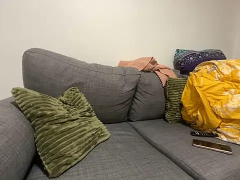 LavenderBuxton online show from February 2025 09:37:02 PM