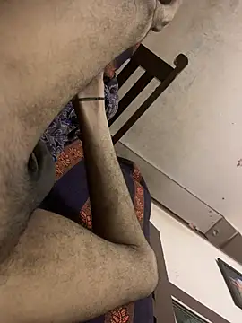 Snapshot of Indiancockmilk chatting on December 2024 12:25:01 AM Indiancockmilk online show from December 2024 12:25:01 AM