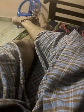 Snapshot of Indiancockmilk chatting on February 2025 06:10:01 PM Indiancockmilk online show from February 2025 06:10:01 PM