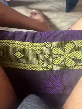 Snapshot of Indiancockmilk chatting on February 2025 07:13:02 AM Indiancockmilk online show from February 2025 07:13:02 AM