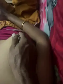 Snapshot of Indiancockmilk chatting on February 2025 06:34:02 PM Indiancockmilk online show from February 2025 06:34:02 PM