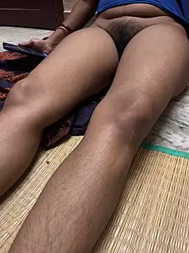 Snapshot of Indiancockmilk chatting on March 2025 07:59:01 PM Indiancockmilk online show from March 2025 07:59:01 PM