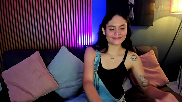 Snapshot of Gaby_Ferrer chatting on October 2025 02:31:01 PM Gaby Ferrer online show from October 2025 02:31:01 PM