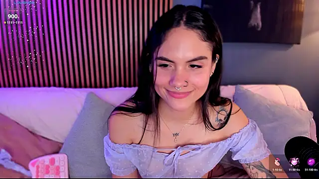 Snapshot of Gaby_Ferrer chatting on December 2025 03:50:02 PM Gaby Ferrer online show from December 2025 03:50:02 PM