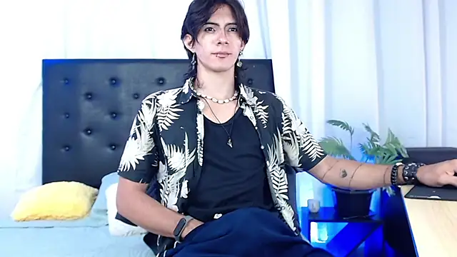 Snapshot of andreey50 chatting on November 2025 01:25:02 PM andreey50 online show from November 2025 01:25:02 PM