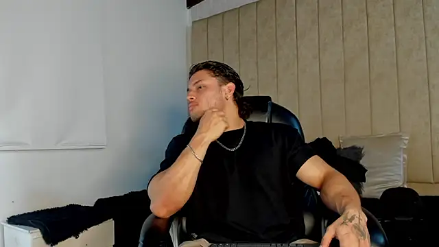 jeicob gagnon online show from October 2025 07:17:01 AM