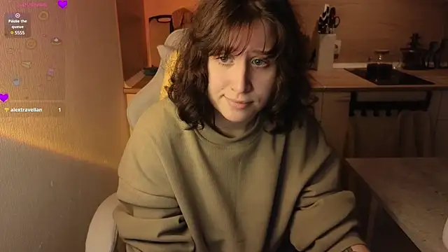 whatamarrie online show from December 2024 06:49:01 PM