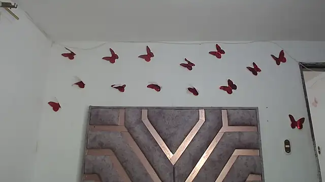 Snapshot of Anny_Fox- chatting on September 2025 03:08:01 AM Anny Fox- online show from September 2025 03:08:01 AM