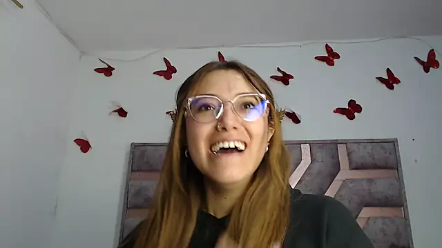 Snapshot of Anny_Fox- chatting on September 2025 02:48:02 AM Anny Fox- online show from September 2025 02:48:02 AM