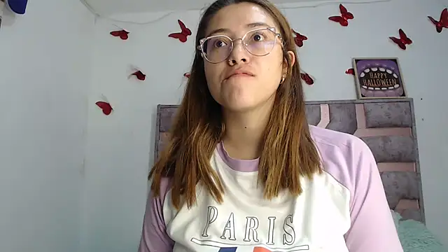 Snapshot of Anny_Fox- chatting on October 2025 03:47:02 AM Anny Fox- online show from October 2025 03:47:02 AM