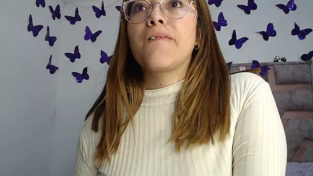 Snapshot of Anny_Fox- chatting on November 2025 05:16:02 AM Anny Fox- online show from November 2025 05:16:02 AM