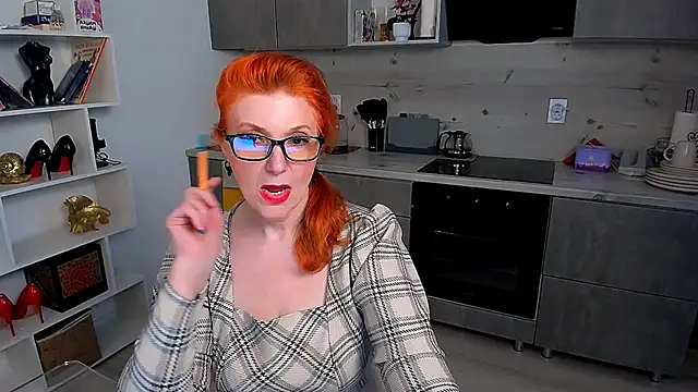 Fire-Fox-One online show from May 2026 06:14:01 PM