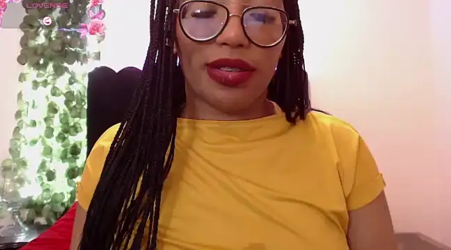 AmyBriiggs online show from February 2025 01:41:01 PM