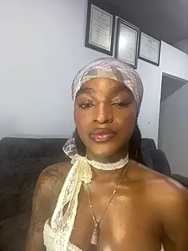 Snapshot of Zizi-campbel chatting on March 2025 10:00:02 AM Zizi-campbel online show from March 2025 10:00:02 AM