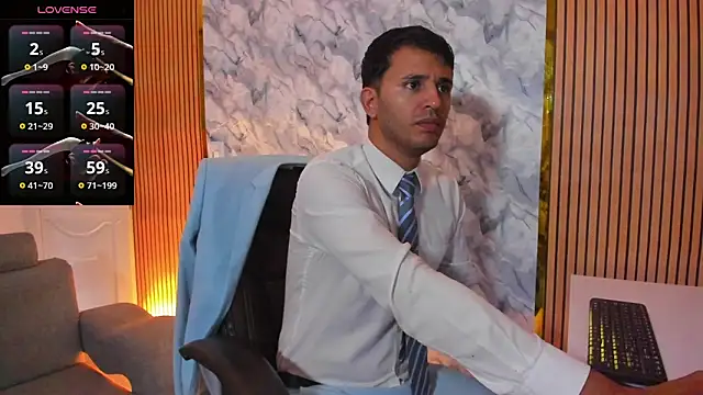 Hideintheoffice online show from October 2025 11:30:02 AM