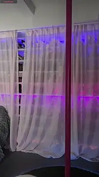 Snapshot of baobaomiqi_linger chatting on November 2025 01:59:02 AM baobaomiqi linger online show from November 2025 01:59:02 AM