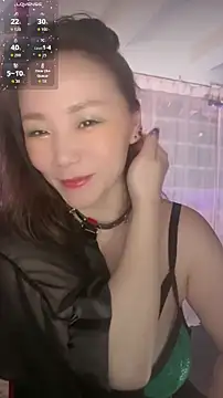 Snapshot of baobaomiqi_linger chatting on December 2025 02:06:02 AM baobaomiqi linger online show from December 2025 02:06:02 AM