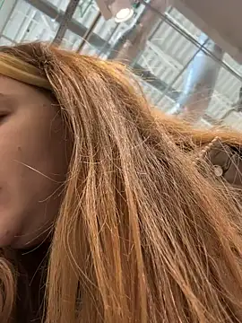 MayaMystic online show from January 2025 11:03:02 AM