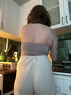 MayaMystic online show from January 2026 01:04:02 PM