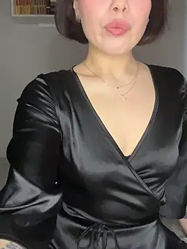 Snapshot of AmmyRich1 chatting on March 2026 05:35:01 AM AmmyRich1 online show from March 2026 05:35:01 AM