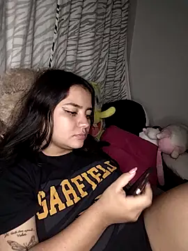 Snapshot of Ema_kraus chatting on February 2025 06:51:02 AM Ema kraus online show from February 2025 06:51:02 AM