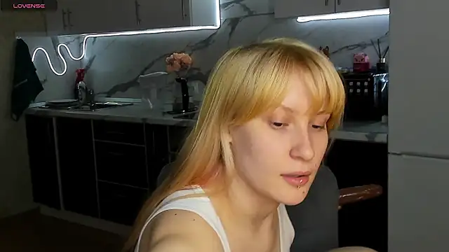 Sweet white chocolate online show from March 2026 06:03:01 AM