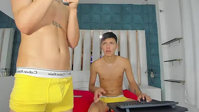 Snapshot of Angel_xxx chatting on February 2025 01:18:02 PM Angel xxx online show from February 2025 01:18:02 PM